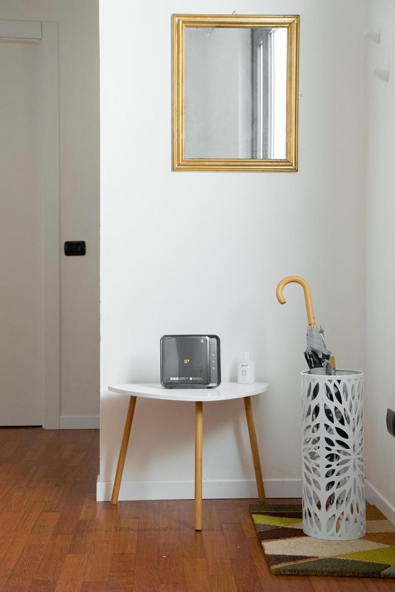 Mini Loft Torre San Vitale โกโม ภายนอก รูปภาพ