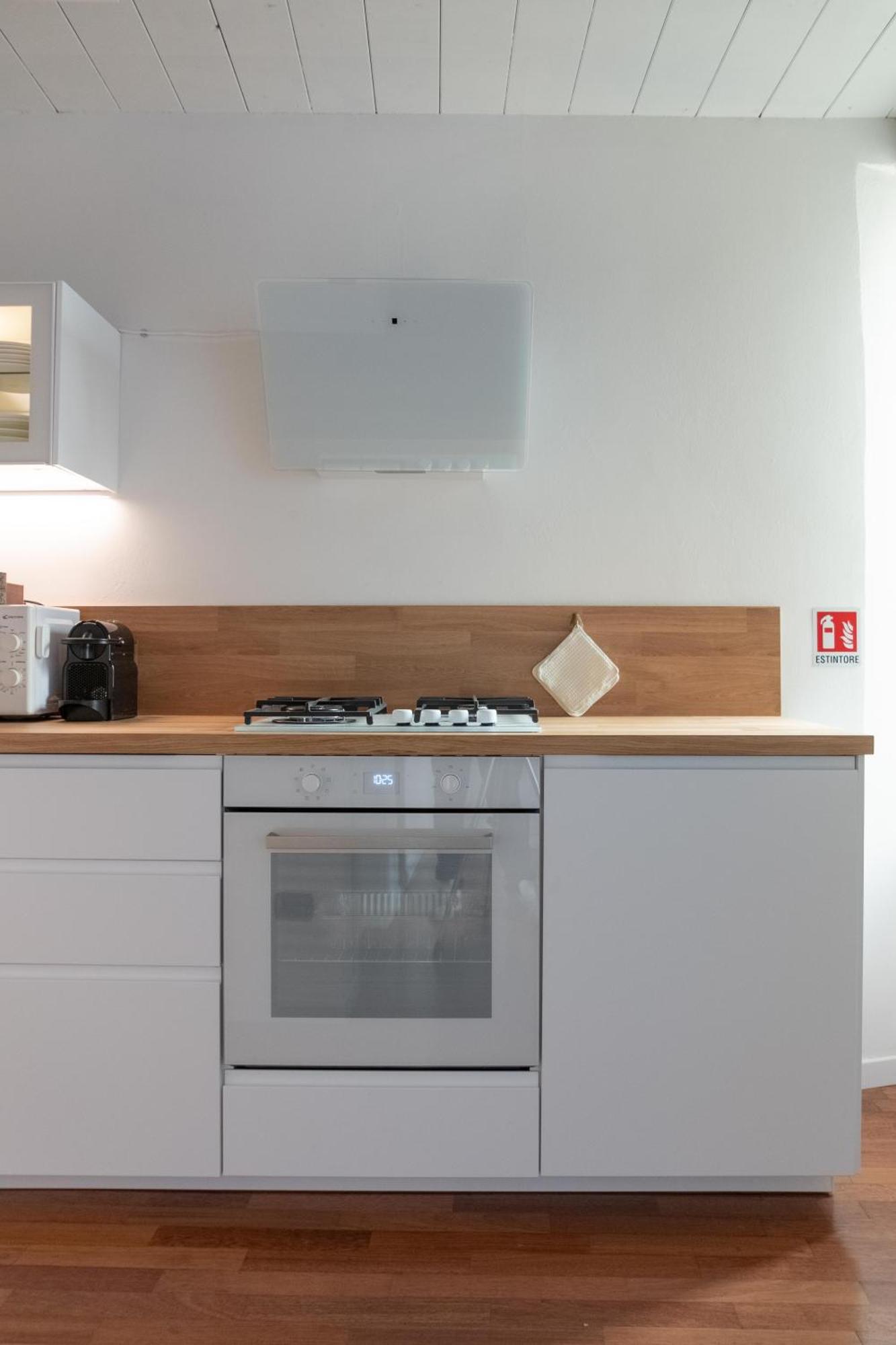 Mini Loft Torre San Vitale โกโม ภายนอก รูปภาพ